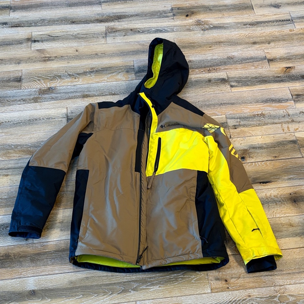 Columbia Insulated Ski Men's Jacket - Yellow, Black, and Brown
